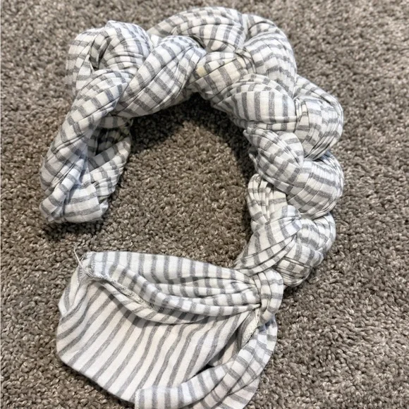 solly baby gray Striped Wrap Carrier - Picture 6 of 8